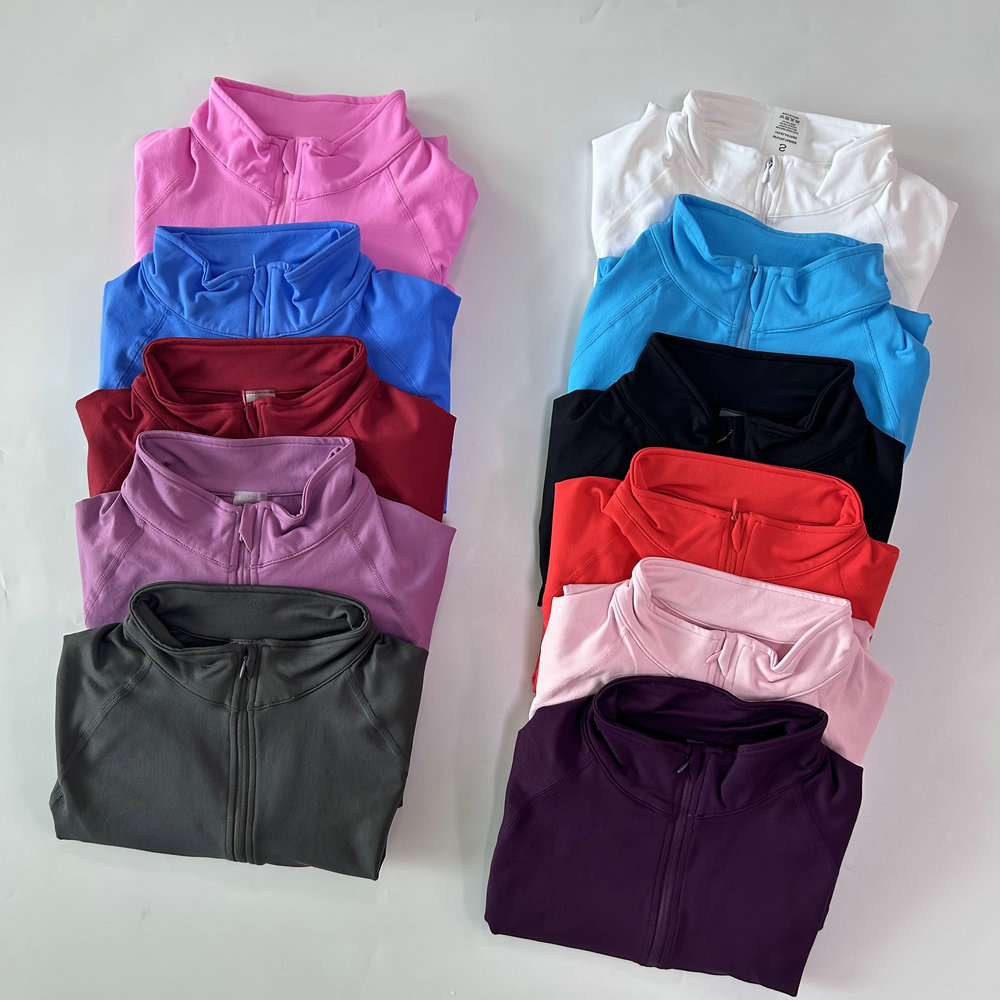 Chaqueta de yoga sin logo con  - Wallpaper reseña y precio